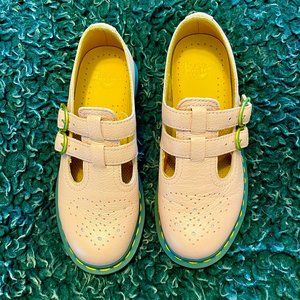 Dr Martins Mary Janes Pink